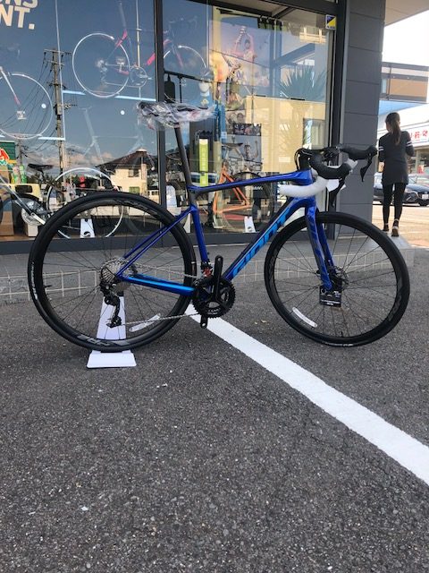 2017 defy advanced 1