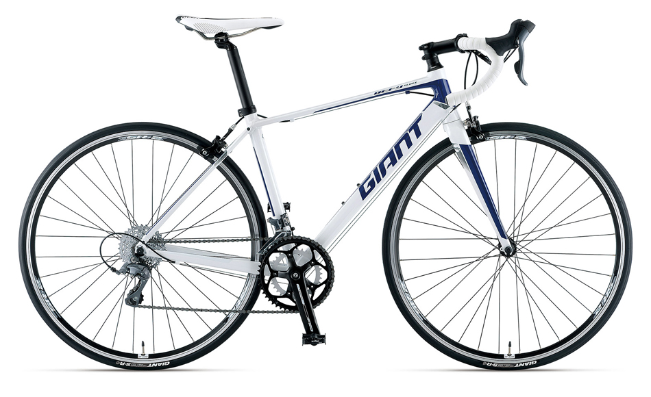 GIANT DEFY4 2016年度 新古品 - ロードバイク