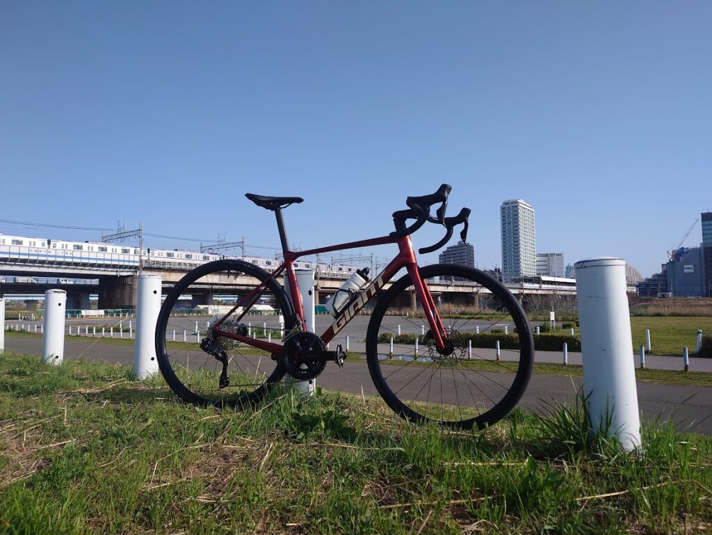GIANT】TCR ADVANCED 1 KOMサイクリング&インプレッション