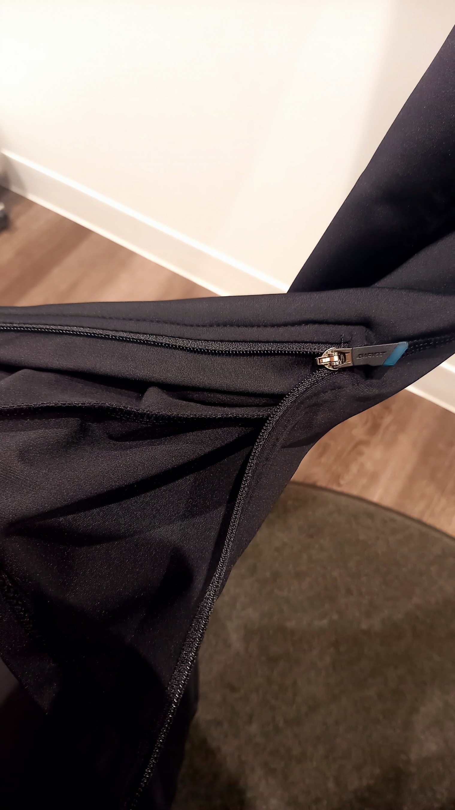 冬のライドにオススメ DIVERSION BIB TIGHTS ｜ ジャイアントストア岐阜