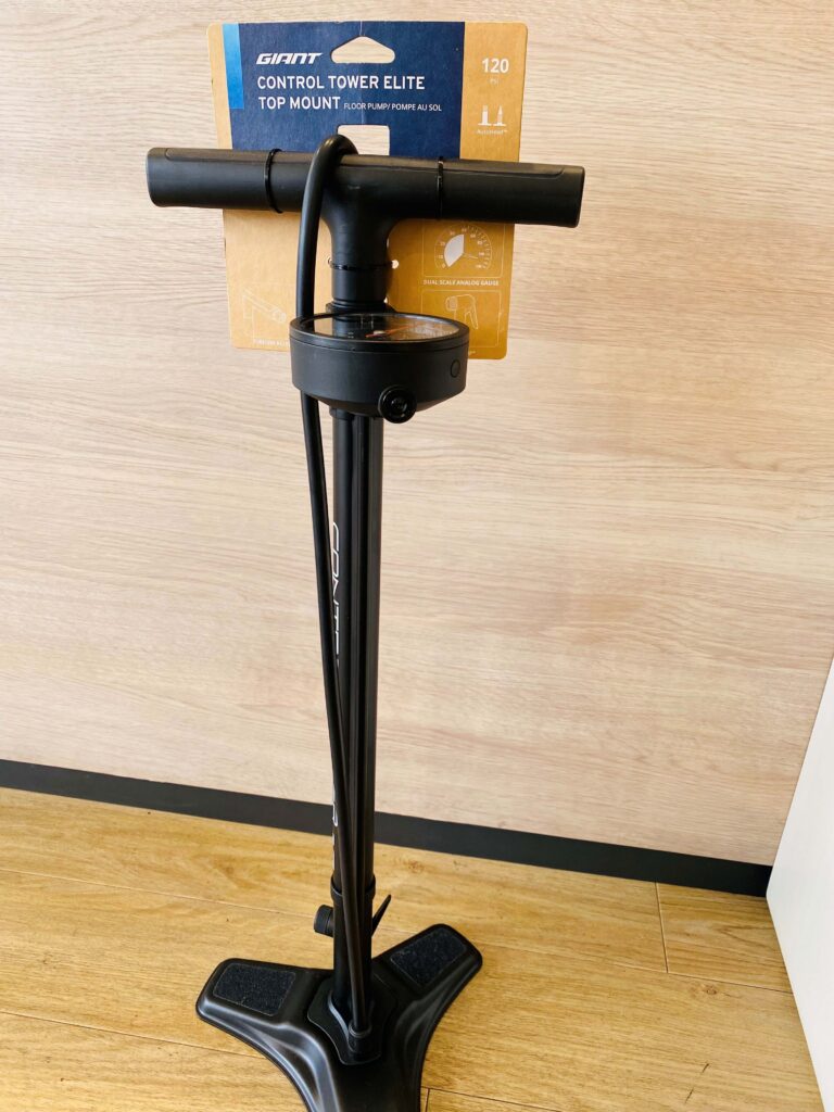 Control Tower Elite Top Mount — 空気を入れるだけじゃない、安心も 