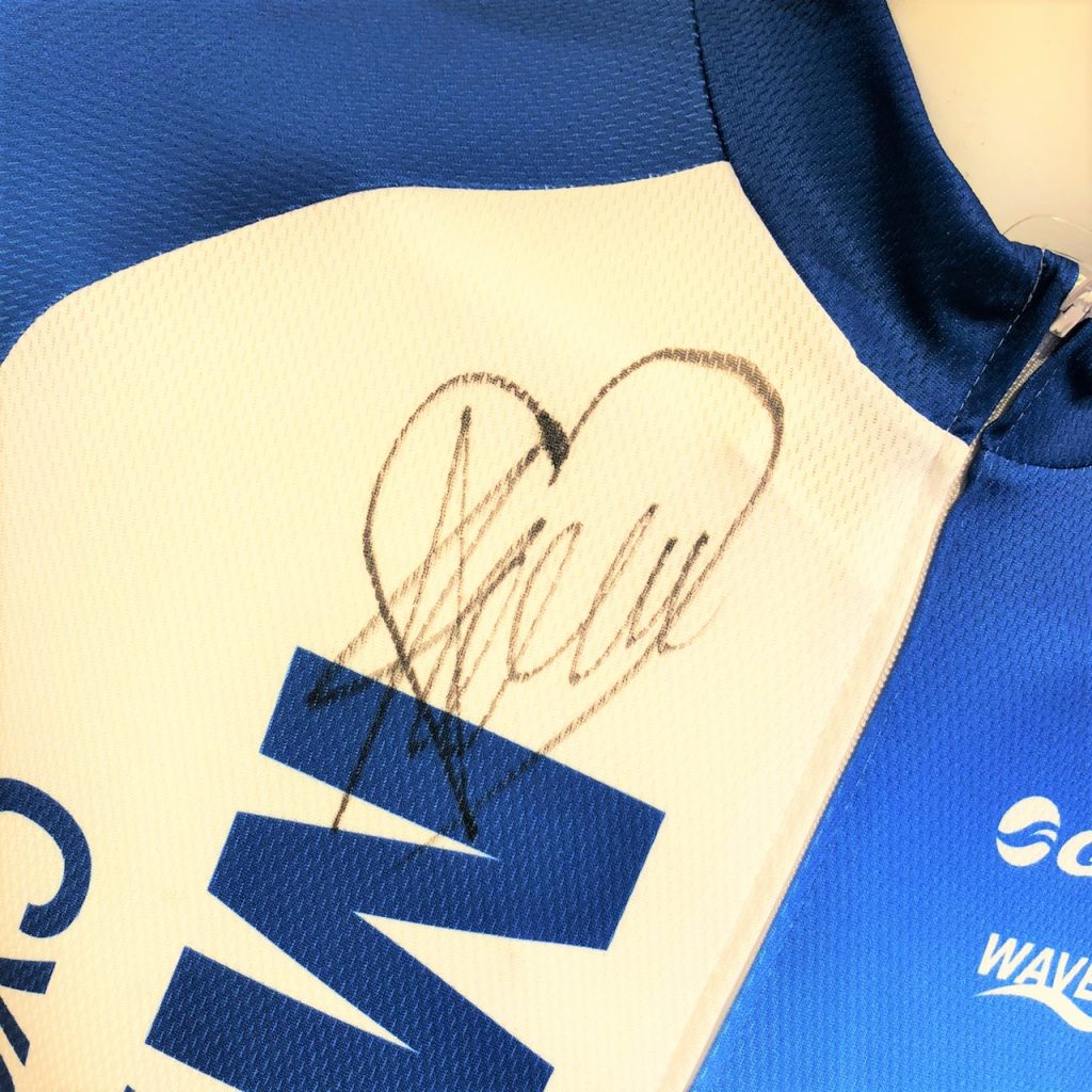 秘話】実はある”超アスリート芸能人”の方も松江限定ジャージ着てくれて