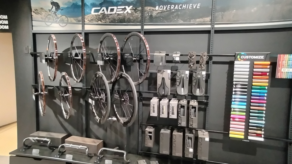 ジャイアント　カスタム　油圧ブレーキ　ホイール　ステア ジャイアント カスタム 油圧ブレーキ ホイール ステア 楽天市場