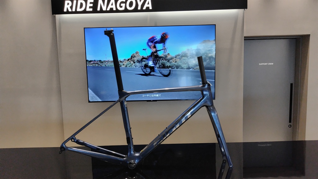 最終値下 GIANT TCR ADVANCED PRO フレームセット 最終値下 GIANT TCR ADVANCED PRO フレームセット 2023 GIANT