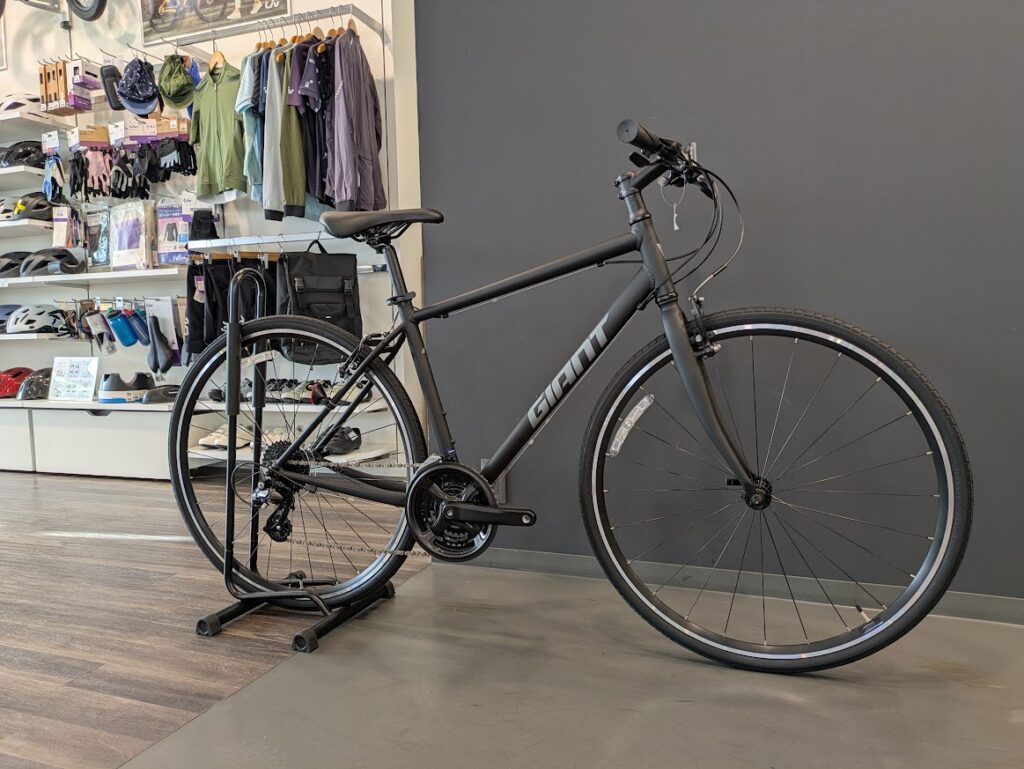 店頭の旧モデル（お買い得車）紹介！ ｜ ジャイアントストア岡山