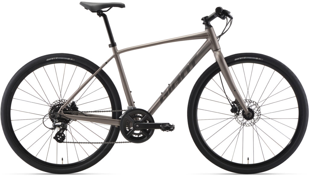 GIANT ESCAPE 【整備済】　［新品パーツ多数］ 2027年モデル入荷のご案内【Escape X】【Escape R Disc