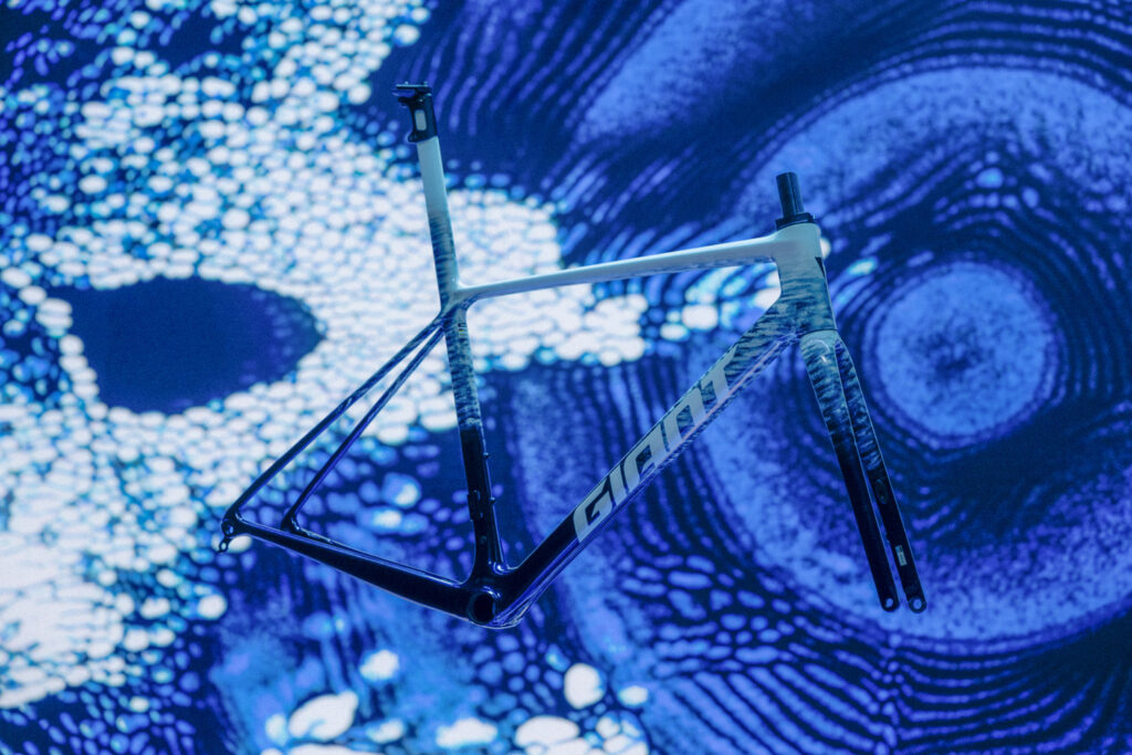 2026 NEW MODEL】TCR / DEFY / TRINITY / CONTENDの2026モデル登場