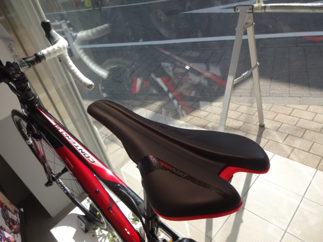 お尻の痛みに悩まされている方にオススメアイテムのご紹介