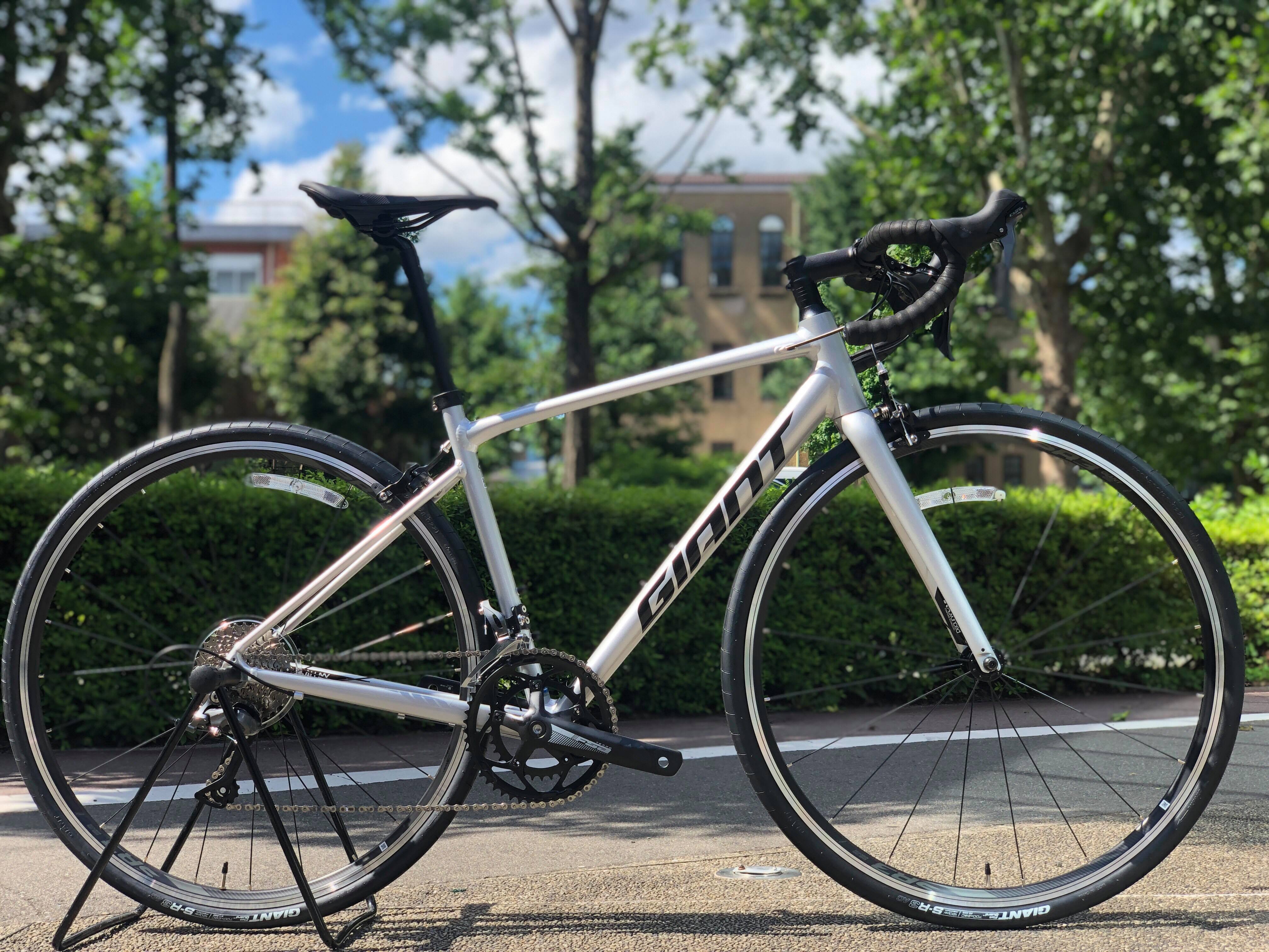 代引き可【美品】GIANT ロードバイク CONTEND2【付属品、おまけ多数】 自転車本体