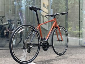 引き取り限定♪人気のGIANT♪エスケープR3♪定番クロスバイク♪通勤通学などに 通勤・通学のクロスバイクならGIANT ｜ ジャイアントストア京都