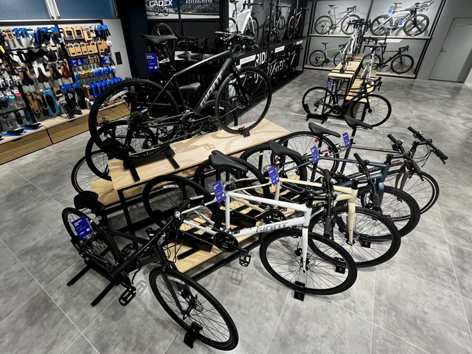 Giant 26インチ ロードバイク アルミフレーム 21段ギア 通勤通学 通勤・通学・街乗りにおすすめなクロスバイクの紹介！ ｜ ジャイアント