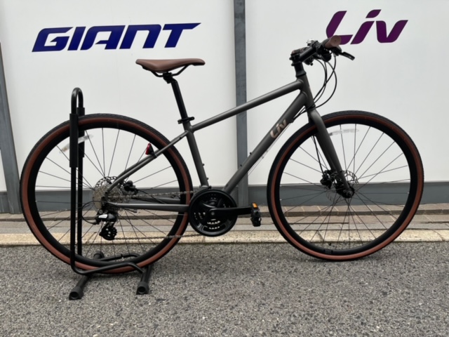 Liv ESCAPE R W DISC入荷しました♪ ｜ ジャイアントストア広島宇品