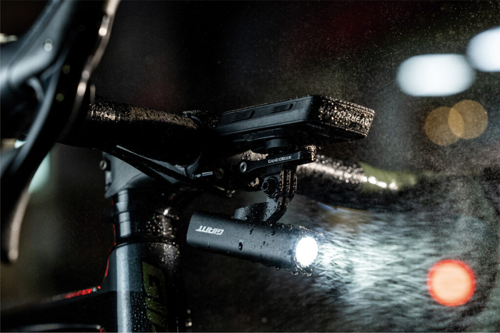 フロントライト　Giant Numen HL800 新作ライト入荷しました！！ ｜ ジャイアントストア広島宇品